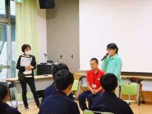 不破高校　職場見学会（バスツアー）