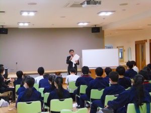 不破高校　職場見学会（バスツアー）