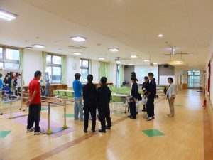 不破高校　職場見学会（バスツアー）