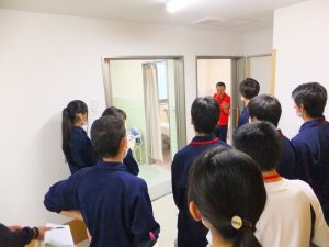 不破高校　職場見学会（バスツアー）