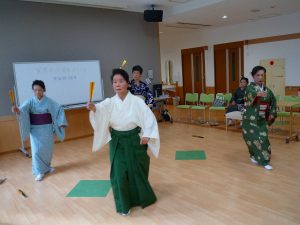 日本舞踊を鑑賞しました…麗扇会の皆様