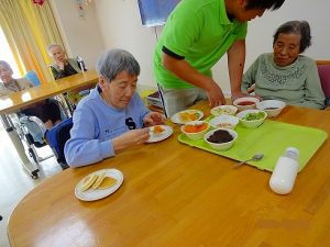 お楽しみおやつ　～ホットケーキ～