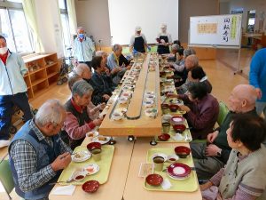 回転寿司…ひだまりライフ大東