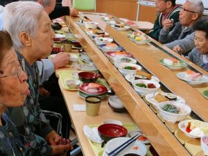 回転寿司…ひだまりライフ大東