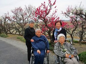 百梅園に出かけました…大東デイサービスセンター