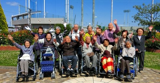 神戸町バラ公園に行ってきました！