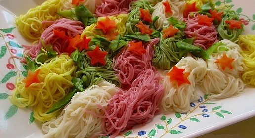 大東家の食卓…そうめんバイキング