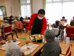 大好評！…パン・おにぎりバイキング