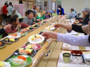 回転寿司を行いました♪…大東デイサービスセンター