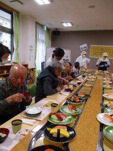 回転寿司を行いました♪…大東デイサービスセンター