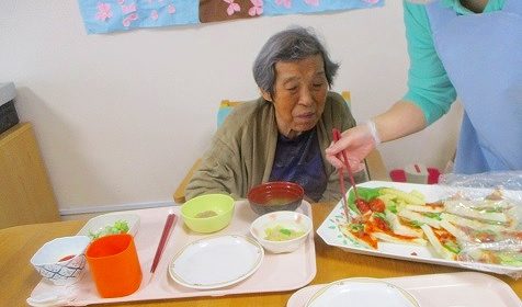 昼食バイキング♪