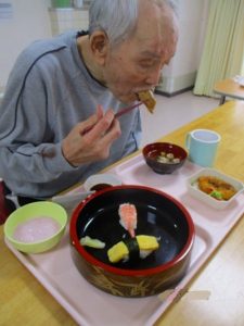 寿司バイキング…ゴールドライフ大東