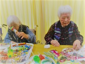 駄菓子バイキング…ゴールドライフ大東