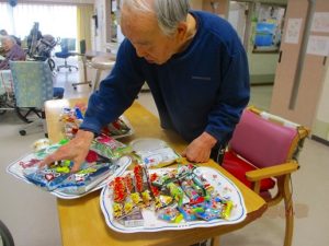 駄菓子バイキング…ゴールドライフ大東