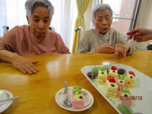 鯉のぼりケーキバイキング♪