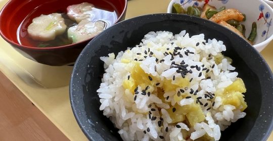 さつまいもご飯を頂きました(^^)