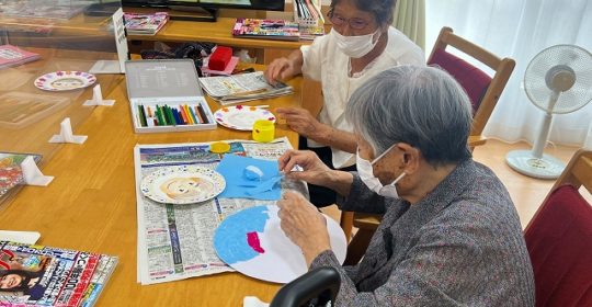 運動会で自画像を飾りました！